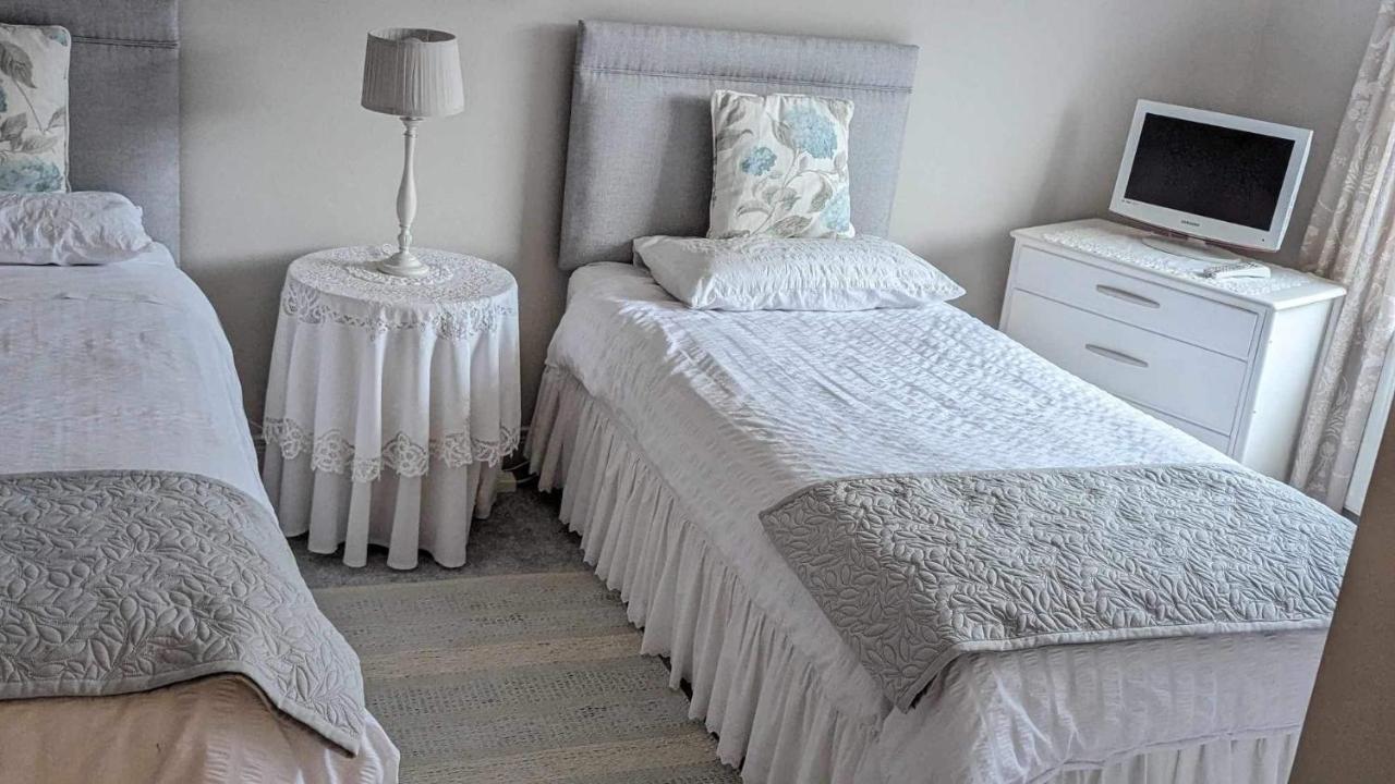 Laurel Cottage แบลลีย์มันนี ภายนอก รูปภาพ